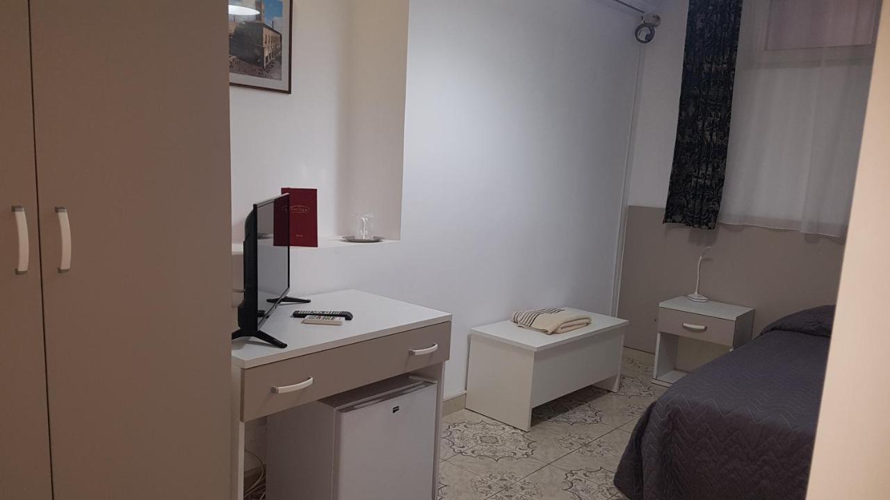 Pensiunea B&B Casa Italia 티미쇼아라 외부 사진